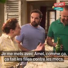 Panneau publicitaire quai de gare scène. Scenes De Menages Tv Show Facebook