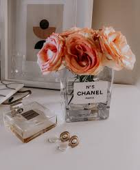 Mirrored square vase with flowers. Chanel Inspired Square Vase Karibu Flowers