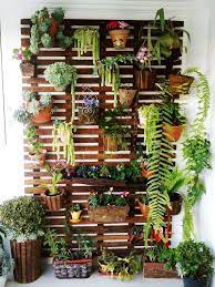 Before you start buying heavy, concrete pots and big gardening containers, you should make sure your balcony can handle the weight. Balcony Garden Recherche Google Backyard Patio Vertical Garden