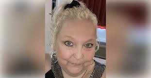 Andrea Holmquist's Instagram, Twitter & Facebook