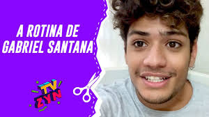 Veja a rotina de Gabriel Santana, o "Mosca" de Chiquititas