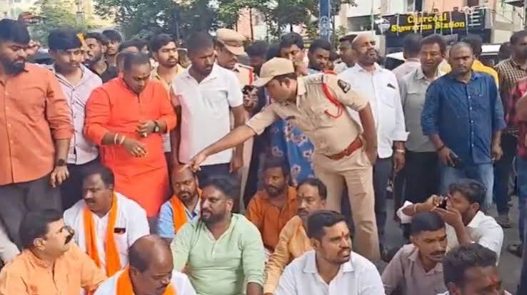 Hyderabad: 3 Muslim Residents Detained After Bones, Food Waste Allegedly Thrown Near Ganesh Annadanam Area – The Observer Post