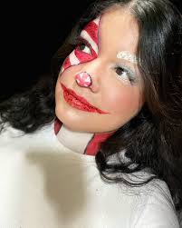 Artteran face painting and belly painting