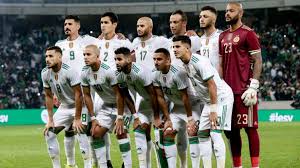 ويحتل منتخب مصر صدارة ترتيب المجموعة الأولى برصيد 6 نقاط، يليه المنتخب الجزائري بـ3 نقاط، ثم منتخبي موريتانيا والنيجر بنقطة واحدة لكل منهما. Ù…Ù†ØªØ®Ø¨ Ø§Ù„Ø¬Ø²Ø§Ø¦Ø± ÙŠØ³ØªØ¹Ø¯ Ù„Ø¨Ø·ÙˆÙ„Ø© ÙƒØ£Ø³ Ø§Ù„Ø¹Ø±Ø¨ Ø¨Ù…ÙˆØ§Ø¬Ù‡Ø© Ø¨ÙˆØ±ÙˆÙ†Ø¯ÙŠ ÙˆØ¯ÙŠØ§ Ø¨ÙˆØ§Ø¨Ø© Ø§Ù„Ø´Ø±ÙˆÙ‚ Ù†Ø³Ø®Ø© Ø§Ù„Ù…ÙˆØ¨Ø§ÙŠÙ„