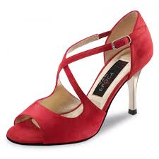 Il s'agit d'un rouge légèrement foncé et d'une matière de type velours. Flavia Nueva Epoca Chaussures De Salsa Tango En Nubuck Rouge Et Talon Laque Dore