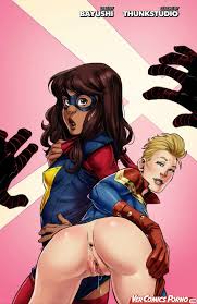 Captain Marvel fucks Spiderman - Anal Sex