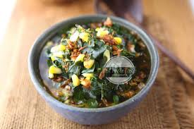 Setelah menikah dan tinggal di bandung , aku beli cetakan bolu kukus. Sayur Bening Daun Kelor Just Try Taste