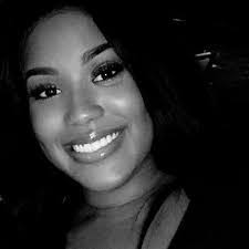 Heather Reber's Instagram, Twitter & Facebook