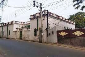 এই বাড়িতে বসেই 'বন্দেমাতরম'-এর জন্য কলম ধরেছিলেন বঙ্কিম