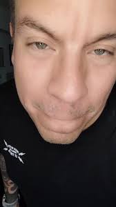 ay! Néstor José aprovechándose de mi inocencia @nestorjmora