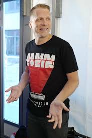 See more of oliver pocher on facebook. Oliver Pocher Seine Reaktion Auf Michael Wendlers Und Laura Mullers Klage Gala De