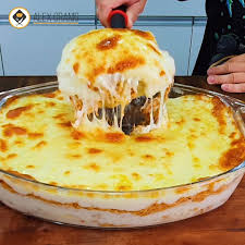 Lasanha de frango com molho branco. Receitas Faceis De Fazer Lasanha De Frango Ao Molho Branco Facebook