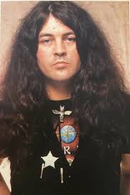 Some forgoten legends of this sport... 1) Kiril Lazarov 🇲🇰 2) Laszlo Nagy  🇭🇺 3) Juanin Garcia 🇪🇸 4) Marcin Lijewski 🇵🇱 5) Filip Jicha 🇨🇿 6)  Siarhei Rutenka 🇧🇾 7) Dragan Gajič 🇸🇮 8) Gudjon Valur Sigurdsson 🇮🇸  9) Kim Andersson 🇸🇪 10 ...