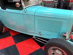 Leave it there for about 2 minutes and wipe it clean afterwards. Videos Removing Painted On Pinstripes Over Single Stage Paint