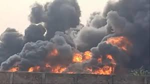 Kolkata Cloth Godown Fire: कोलकाता ...