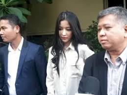 We did not find results for: Polisi Akan Periksa Pramugari Garuda Indonesia Siwi Sidi Indozone Id