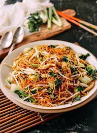 Vegetable Chow Mein Noodles Hong Kong Cantonese Style Recipe Vegetable Chow Mein Asian Recipes Chow Mein