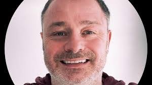 Vicky Little's Instagram, Twitter & Facebook