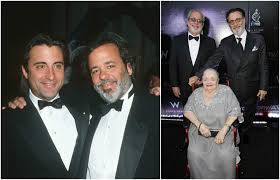 A collection of facts like affair, married, net worth, bio, career, rumors, dating and boyfriend. Inside The Private Family Of Cuban Godfather Actor Andy Garcia