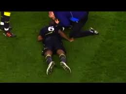 .85 публикаций — посмотрите в instagram фото и видео fabrice muamba (@fmuamba6). Fabrice Muamba Collapses At White Hart Lane Youtube