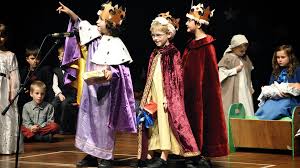 Cipri popescu andrei corb raul maxian și ionuţ naghi trei crai de la răsăritu colinde ardeal. DrÄƒguÈ› Ieftin Design Inovator Magazin Online Cei Trei Magi De La Rasarit Costume Lorivaccaro Com