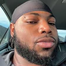 Zach Simon (@zachsimon09)