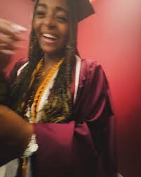 Amanda Ashe (@mandasochill_) • Instagram photos and videos