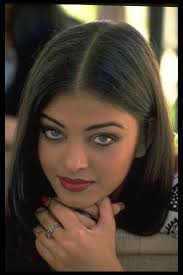 Aishwarya Rai Bachchan Pictures And Photos Getty Images Aishwarya Rai Bachchan Aishwarya Rai Makeup Aishwarya Rai