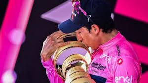 Смотреть видео про egan bernal. L2q Jcrzdssmxm