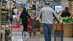 Θα υπάρχει δηλαδή η δυνατότητα στα καταστήματα τροφίμων να λειτουργούν από τις 7:00 π.μ έως τις 10:30 μ.μ. Agioy Pneymatos 2021 Pws 8a Leitoyrghsoyn Ta Soyper Market