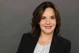 Il cast è composto da personaggi noti al grande pubblico che condividono la vita quotidiana sotto lo stesso tetto, spiati 24 ore su 24 dalle telecamere. Patrizia Mirigliani Eta Marito Figlio Nicola Pisu Droghe Sorella Padre Miss Italia Instagram