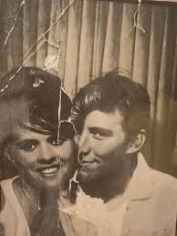 Morning everyone i found this group last night and I'm obsessed so many  talented people out there. I was wondering if anyone could work their magic 