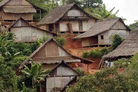 Meskipun dalam perkembangannya rumah adat tradisional sunda memiliki banyak sekali jenis yang menyesuaikan dengan arsitektur. Mengenal Bentuk Rumah Adat Sunda Yang Kaya Akan Budaya