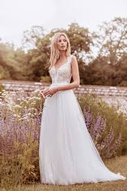 Boho hochzeit, fee rosa hochzeit. Kelsey Rose Isla Brautkleid Lin Riehl Das Hochzeitshaus