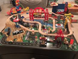 This train table exceeded all my expectations, especially for the price on amazon right now, $139. Metropolis Train Set Table