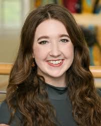 Janette Rouse's Instagram, Twitter & Facebook