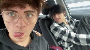 Landon Brice's Instagram, Twitter & Facebook