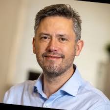 Christopher Macrae's Instagram, Twitter & Facebook