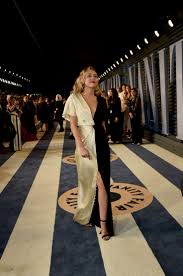 Song of summer miley cyrus: Miley Cyrus 2018 Vanity Fair Oscar Party 10 Gotceleb