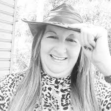 Selma Luna (@selmaluna0) • Instagram photos and videos