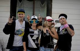 The Deadly Ponies Gang (2013)