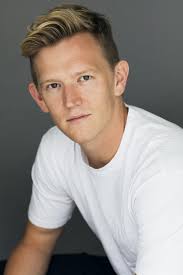 Chris Parker's Instagram, Twitter & Facebook