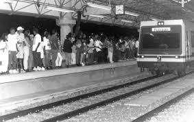 El metro de medellín es el nombre dado al sistema de transporte masivo tipo metro que sirve directamente a la ciudad de medellín y a sus municipios aledaños: 25 Anos Del Metro Construirlo Una Proeza Que Resucito A Medellin