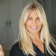 Tiffany Mills (@thetiffanymills) • Instagram photos and videos