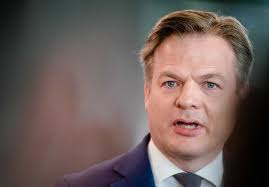 „in de toeslagenaffaire heb ik vier jaar tegen mijn eigen regering gestreden en ook het onderzoek naar de. Cda Afdelingen Pal Achter Omtzigt En Tegen Deelname Aan Kabinet Onder Rutte Politiek Ad Nl