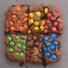 Recette Brownie Aux M M S En Video Recette Recette Cookies Tout Chocolat Gateaux Et Delices Gateaux Et Desserts