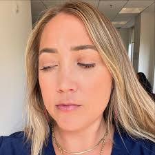 Natalie Curran's Instagram, Twitter & Facebook