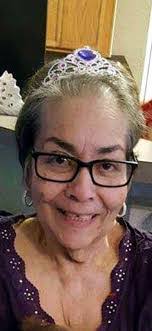 Lisa Calistro's Instagram, Twitter & Facebook