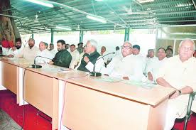 Believe in the wisdom of crowd. Kishor Star Of Jdu Meet At Cm House Telegraph India