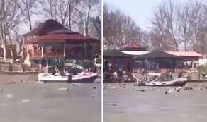Iraq Ferry Sinking At Least 40 Tourists Dead As Ferry Capsizes On Tigris River Video A Ferry Has Sunk Near The Tourist News Around The World Down The River